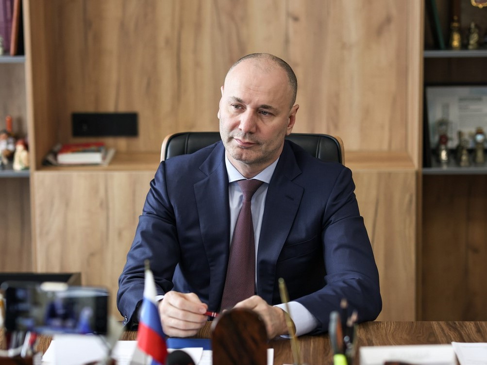 Руководитель Рособрнадзора провел совещание по подготовке к ЕГЭ в новых регионах РФ